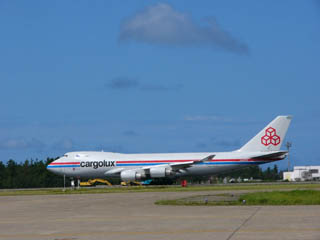 B747-4R7F(SCD) LX-FCV